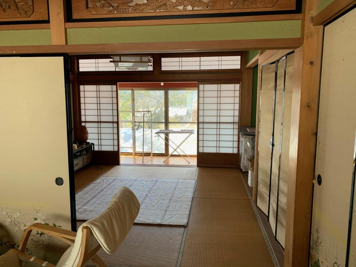 余呉の里山-ランプの宿-さくら Nagahama  Exterior photo